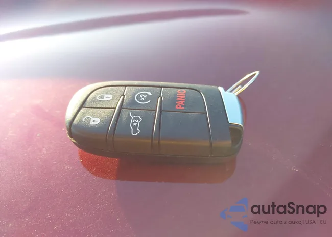 1C4RDJDGXJC146320: 43658603