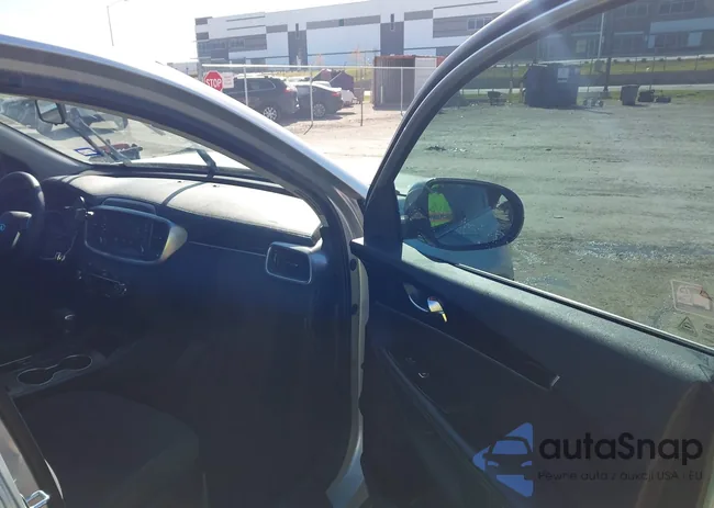 5XYPG4A5XKG545809: 43658616