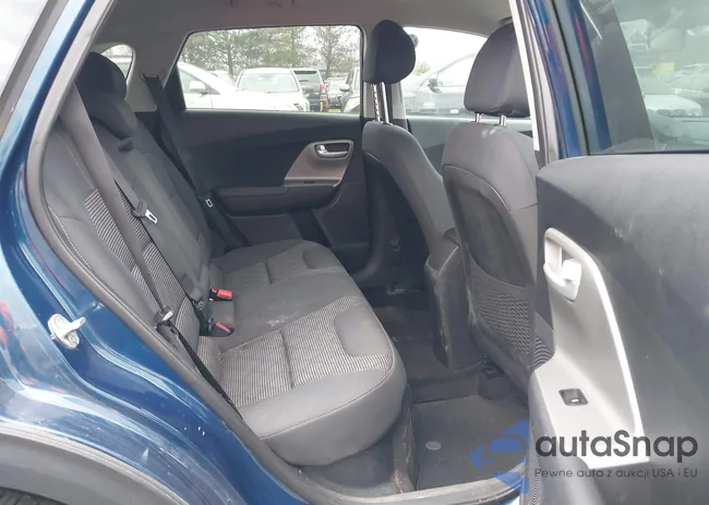 KNDCB3LC9J5125145: 43658055