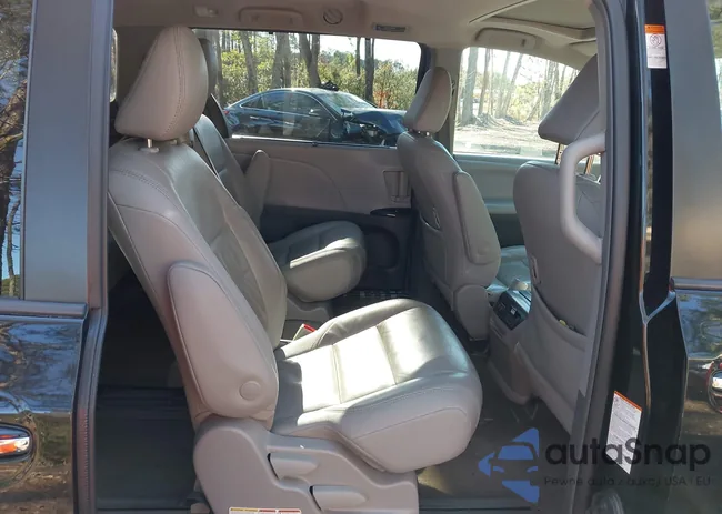 5TDYZ3DC4JS927774: 43659273