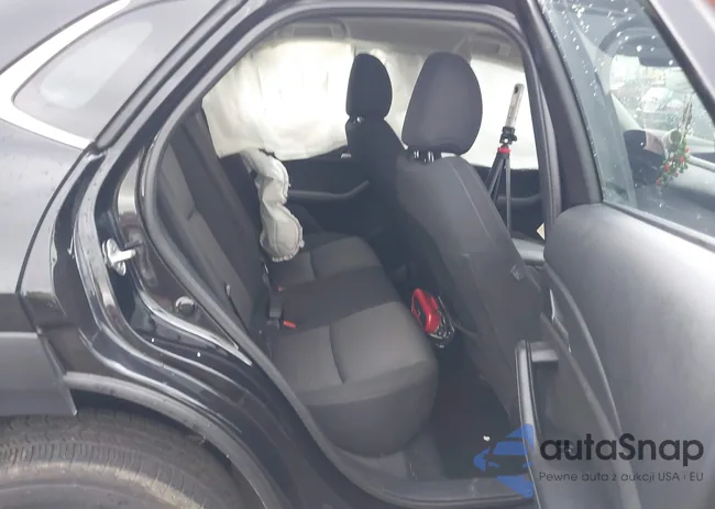 3MVDMBAM8PM519323: 43659390