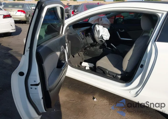 2HGFG3B88EH520980: 43659401