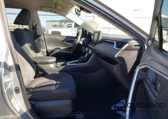 JTMH1RFV9KD011582: 43659495