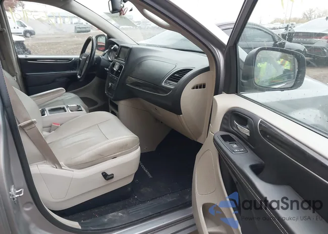 2C4RC1CG3DR676919: 43659101