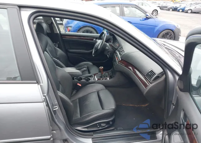 WBAET37405NH06788: 43659158