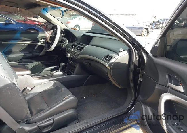 1HGCS128X8A000305: 43660570