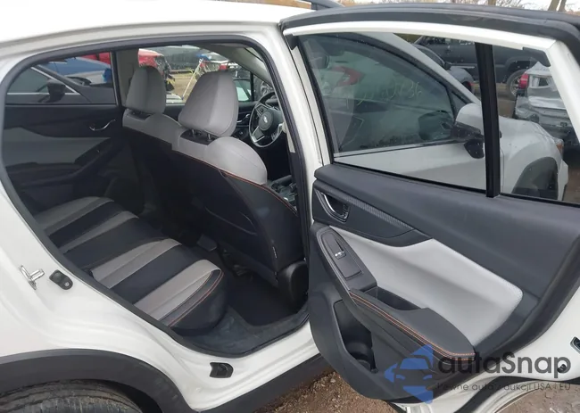 JF2GTAMCXKH296716: 43660736