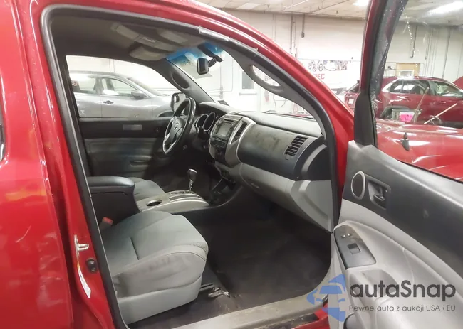 3TMLU4EN1DM106960: 43659906