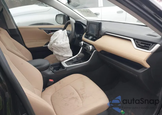 2T3W1RFV2MC122523: 43659936