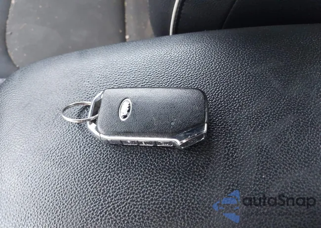 3KPF34AD0ME271504: 43660111