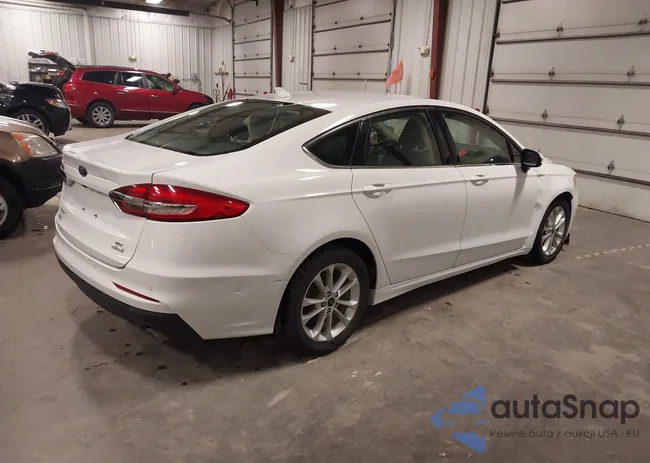 3FA6P0HD5LR218913: 43660135