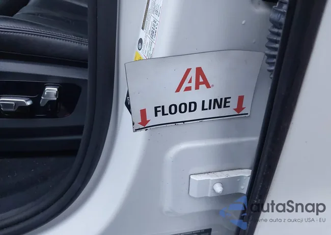 5UXJU4C02M9E19045: 43661184