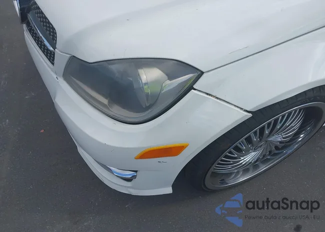 WDDGJ4HB6CF776732: 43661219