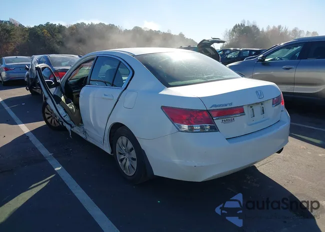 1HGCP2F31CA211097: 43661236