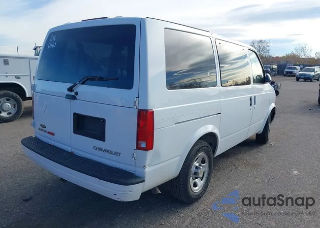 1GNEL19X35B126021: 43661274