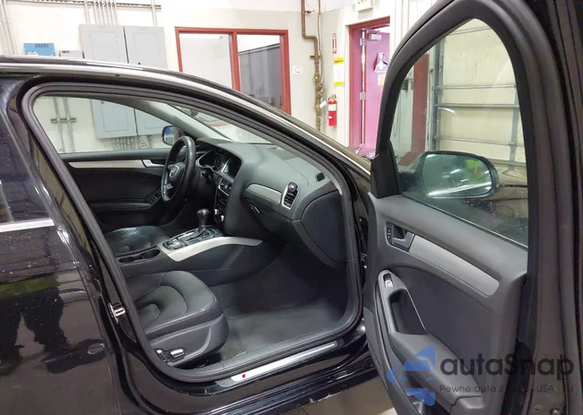 WAUEFAFL9EN042749: 43661490