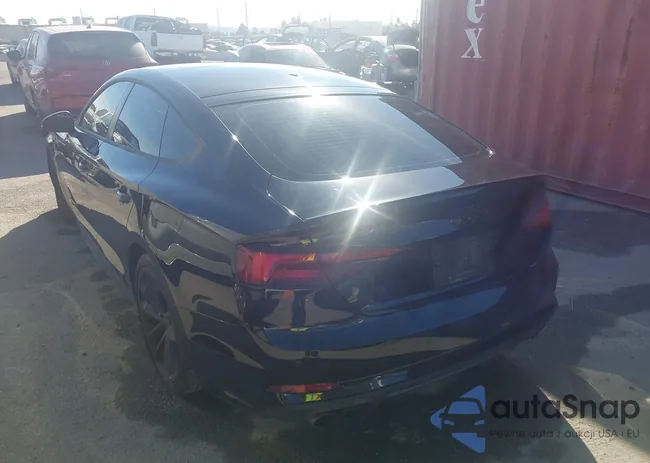 WAUC4CF55JA103476: 43661544