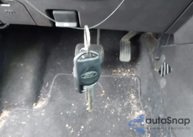 1FAHP3FNXAW220074: 43661549