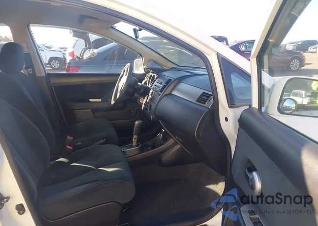 3N1BC1CP1BL512129: 43661556