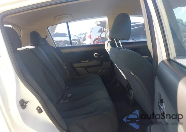 3N1BC1CP1BL512129: 43661556