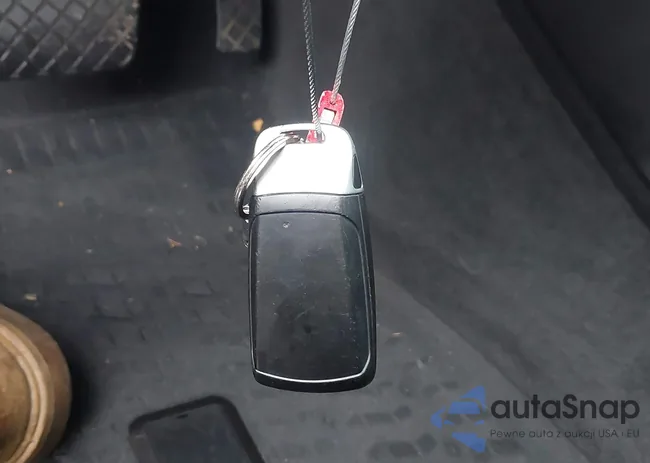 WA1LAAF77KD034155: 43661563