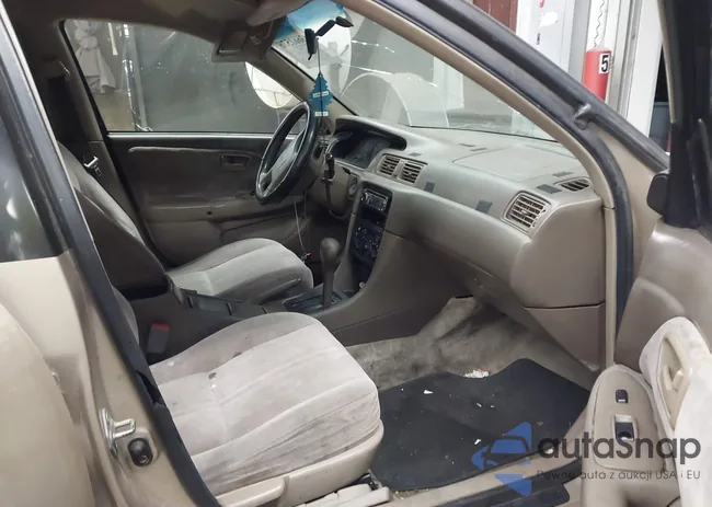 JT2BG22K2W0128272: 43661576