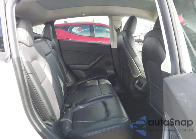 5YJYGDEE0MF161210: 43661675