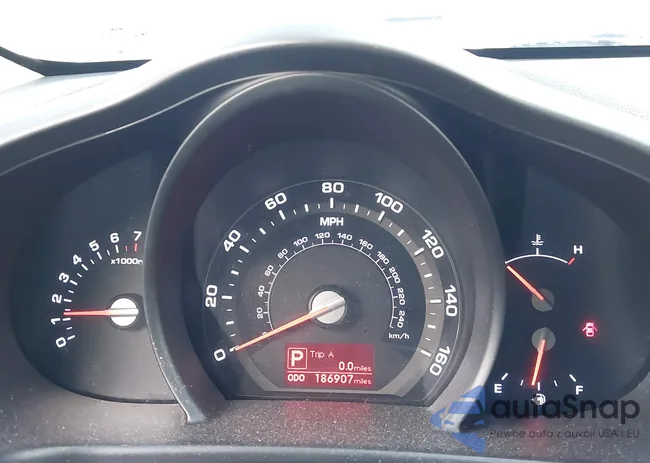 KNDPB3A2XC7223717: 43661732