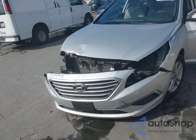 5NPE24AF4HH591782: 43660833