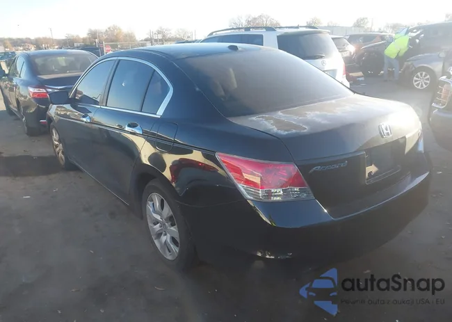 1HGCP36838A007751: 43660884