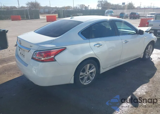 1N4AL3AP1FC470818: 43661084