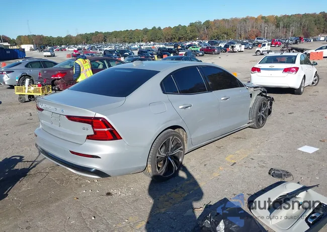 7JRL12FK0RG309066: 43661109