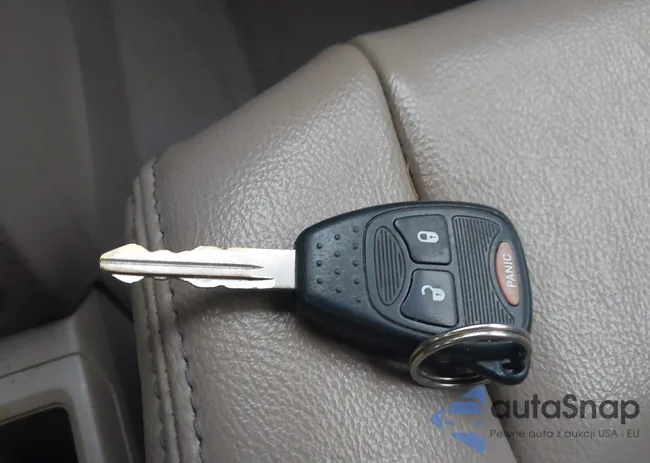 1J4NF5FB0BD223879: 43662599