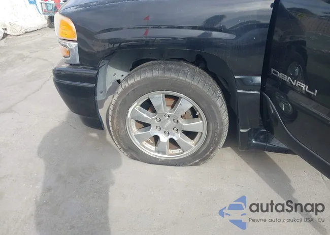 1GKFK66U05J165960: 43662663