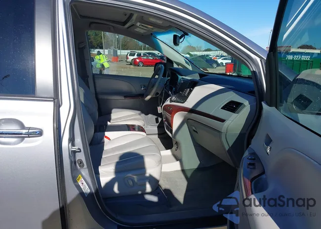 5TDYK3DC7CS199679: 43662719