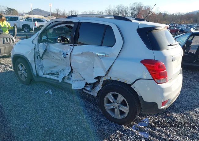 KL7CJLSB0KB947621: 43661779