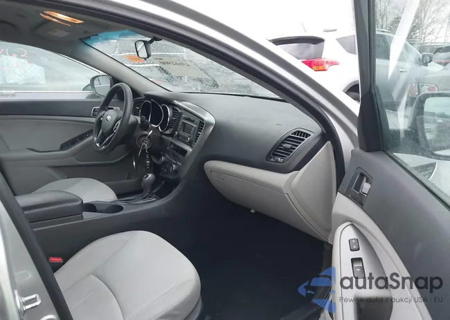 KNAGM4A78D5352867: 43661900