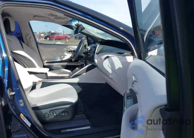 JTDBVRBD8JA005487: 43663246