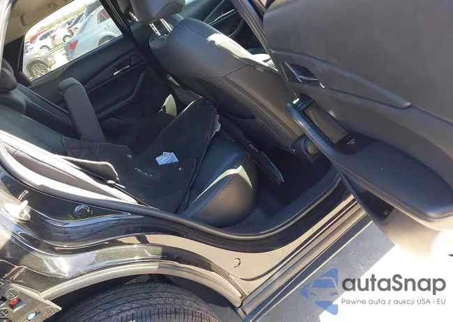 3MVDMBCM3SM758946: 43663551