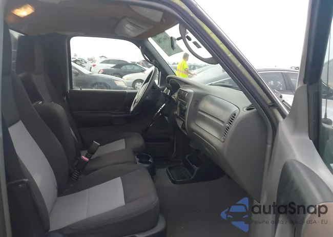 1FTYR10D85PA70443: 43662780