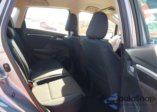 3HGGK5H62KM744067: 43662988