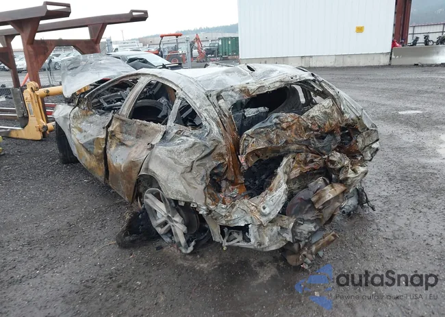 WBA4J7C56JBH13599: 43663056