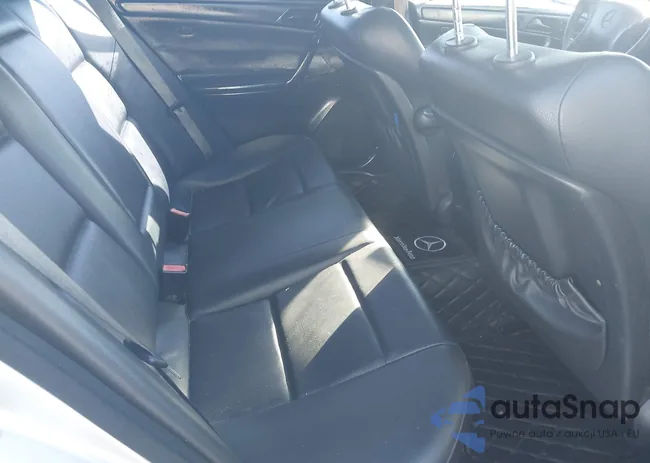 WDBRF64J05F569865: 43663079