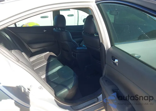 1N4AA5AP3CC811777: 43664437