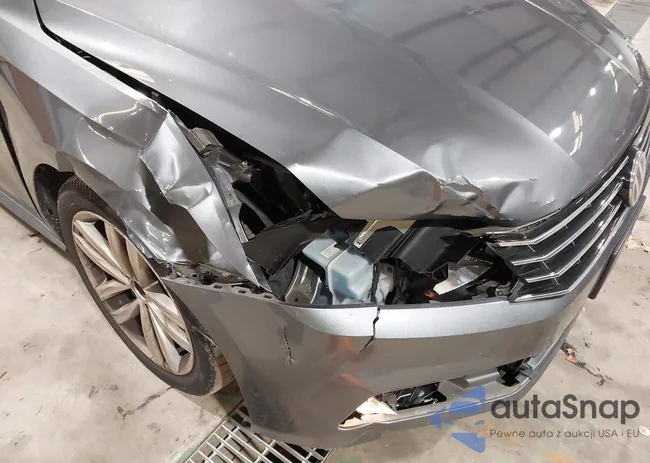 1VWLA7A39KC014571: 43664440