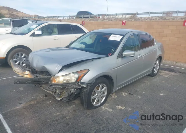 1HGCP2F33CA168897: 43664479