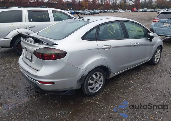 3FADP4BJ5FM200748: 43664521