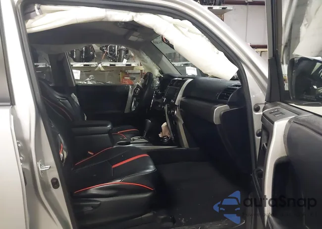 JTEMU5JR7M5881896: 43664560