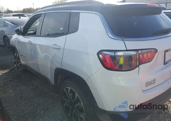 3C4NJDCN4PT505635: 43664694