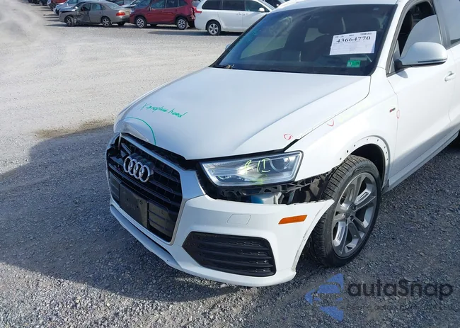 WA1BCCFS9JR013704: 43664770